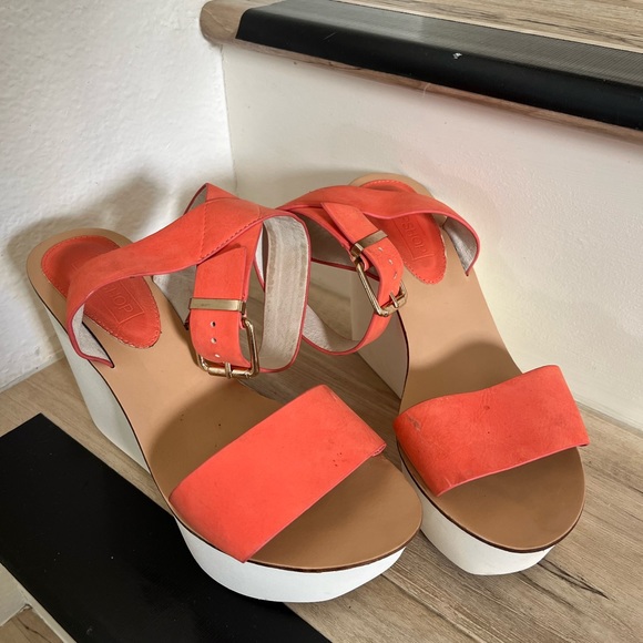 TOPSHOP Suede Platform Wedge Heels - Picture 3 of 8